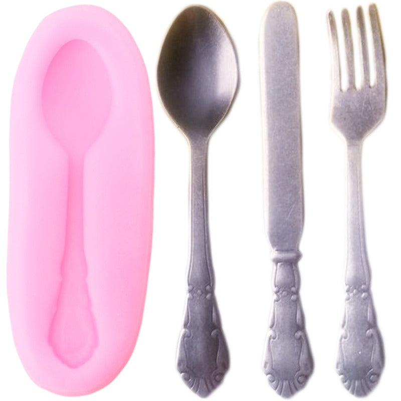 Plastic utensils mold