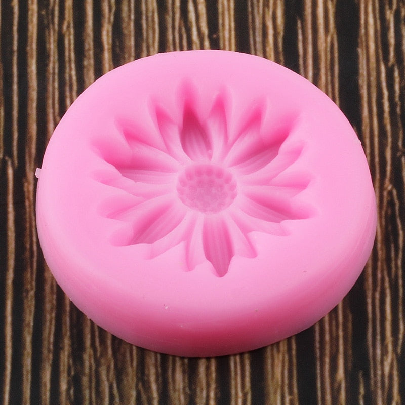 Beautiful Daisy Flower Mold