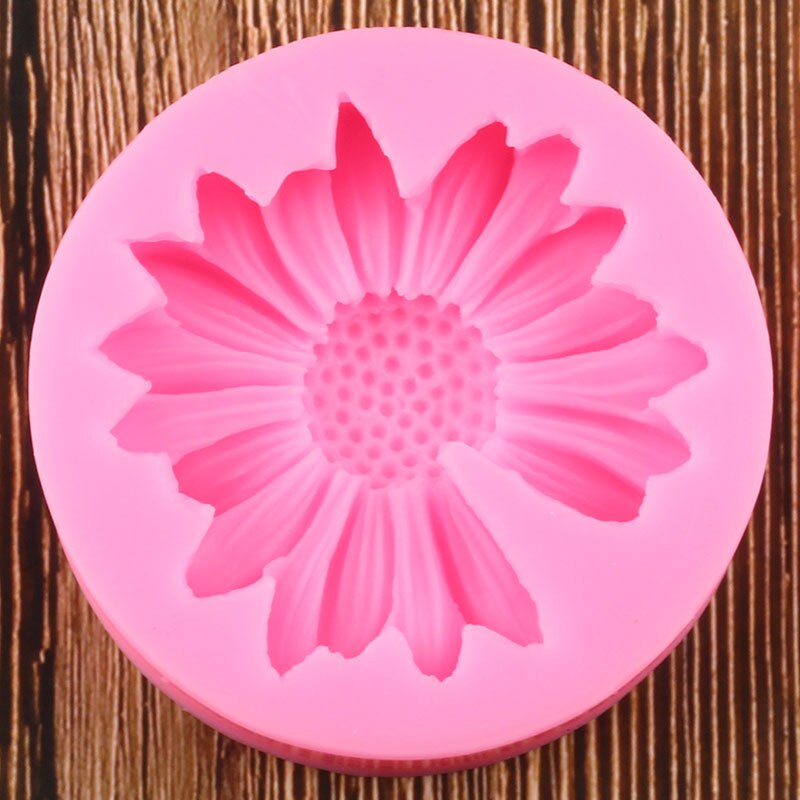 Floral Chrysanthemum Mold