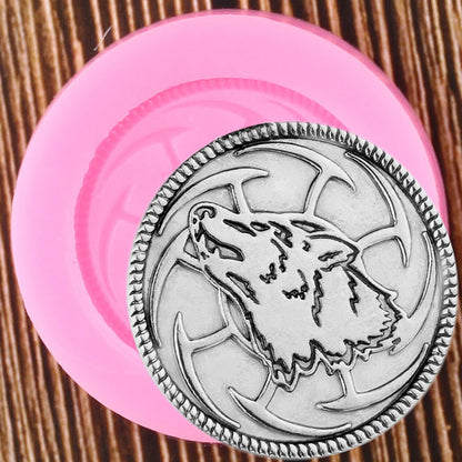 3D Wolf Pendant Mold