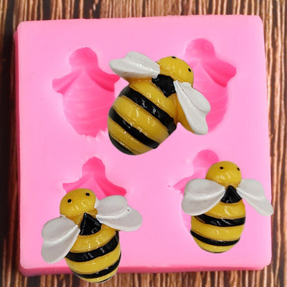 Little Bee Mold