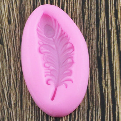 Elegant Feather Mold