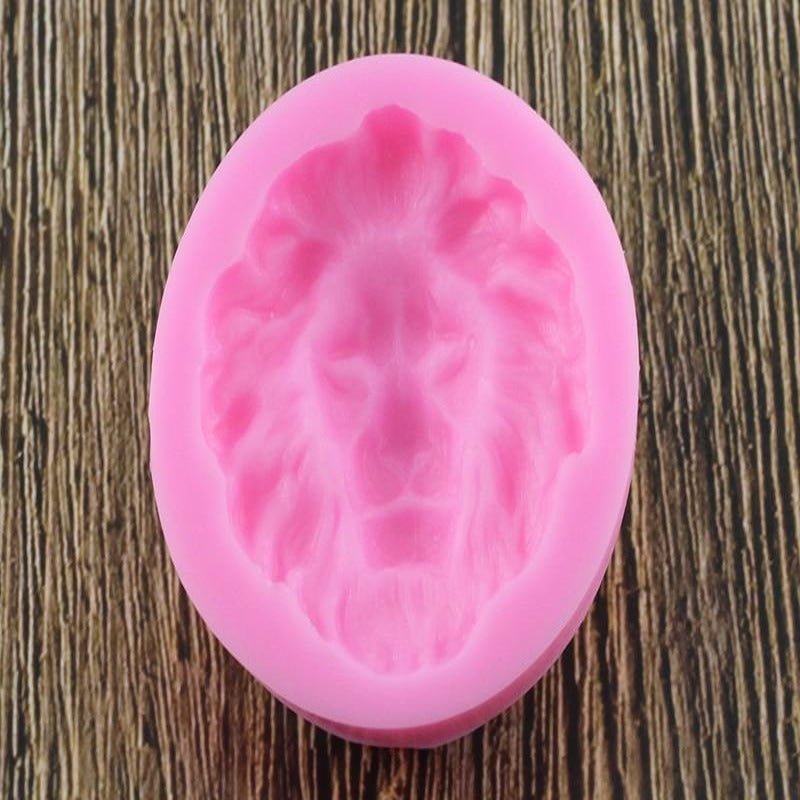 Flowing Mane Lion's Head Mold