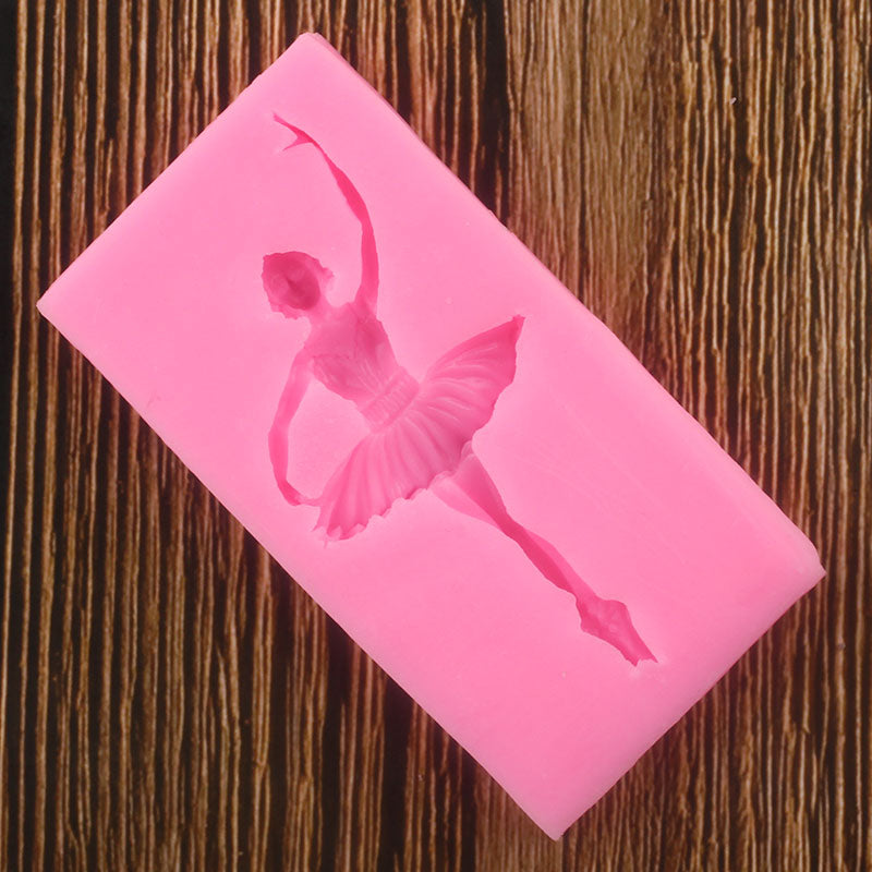 En-Pointe Ballet Dancer Mold