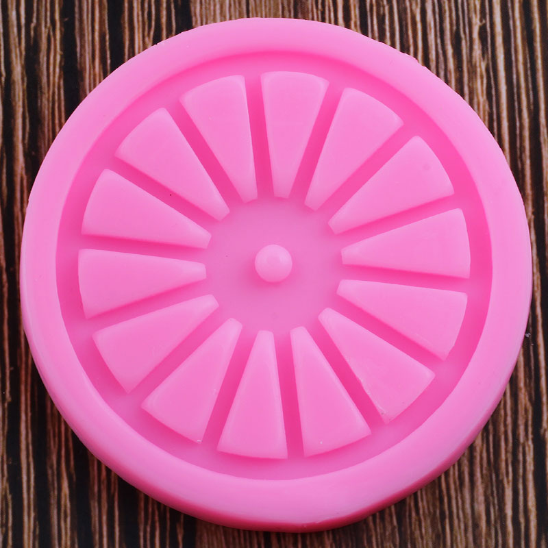 Vintage Wagon Wheel Silicone Mold