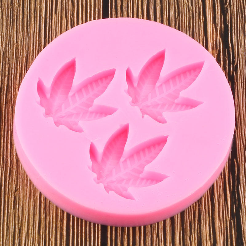 3 Maple Leaf Silicone Mold