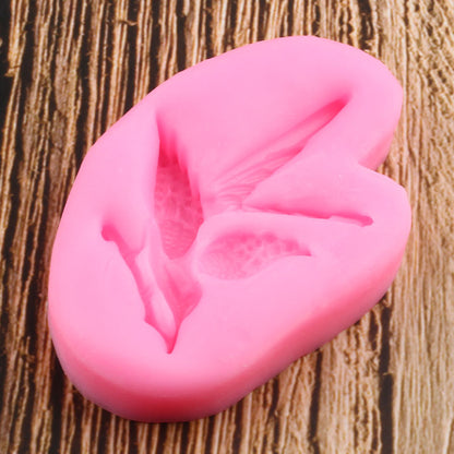 Branch Carrying Hummingbird Mold