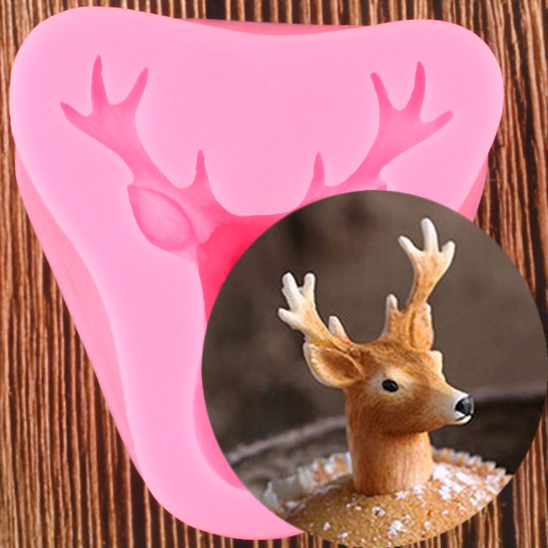 Realistic Deer Head Mold